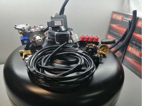 Комплект ГБО 4 Stag 200 Go Fast/ред.Tomasetto Nordic/форс.Valtek + баллон 42л. Комплект ГБО 4 Stag 200 Go Fast/ред.Tomasetto Nordic/форс.Valtek + баллон 42л.