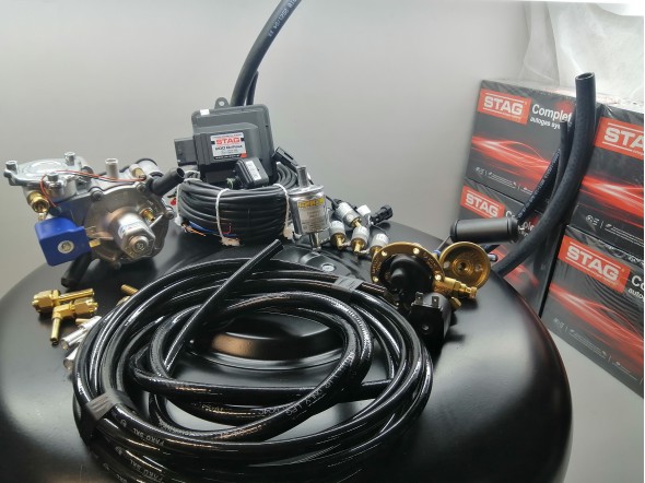 Комплект ГБО 4 Stag 200 Go Fast/ред.Tomasetto Nordic/Hana + баллон 42л. Комплект ГБО 4 Stag 200 Go Fast/ред.Tomasetto Nordic/Hana + баллон 42л.