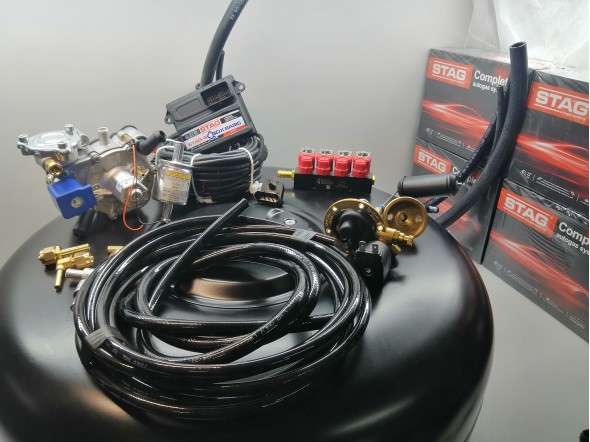 Комплект ГБО 4 Stag Q-Box Basic/ред.Tomasetto Nordic/форс.Valtek + балон 42л. Комплект ГБО 4 Stag Q-Box Basic/ред.Tomasetto Nordic/форс.Valtek + балон 42л.