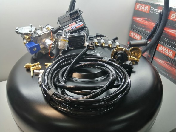 Комплект ГБО 4 Stag Q-Box Basic/ред.Tomasetto Nordic/Hana + баллон 42л. Комплект ГБО 4 Stag Q-Box Basic/ред.Tomasetto Nordic/Hana + баллон 42л.