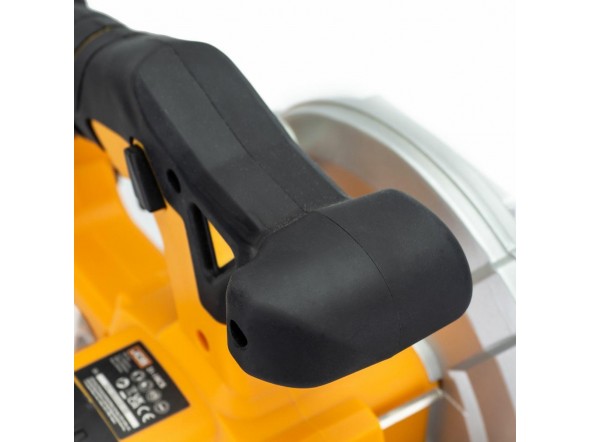 Пила циркулярна аккум (JCB-18CS-B-E) 18V, 3650 об / хв, діаметр диска 165мм в к-ті з зарядним уст-вом (JCB-18VFC-E) 2.4A і батареєю аккум (JCB-20LI-E) 2.0AH Пила циркулярна аккум (JCB-18CS-B-E) 18V, 3650 об / хв, діаметр диска 165мм в к-ті з зарядним уст-вом (JCB-18VFC-E) 2.4A і батареєю аккум (JCB-20LI-E) 2.0AH
