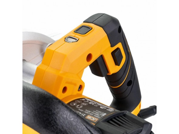 Пила циркулярна електрична (1500W, 5800 об/хв, діаметр диска 184 мм) JCB-CS1500-E Пила циркулярна електрична (1500W, 5800 об/хв, діаметр диска 184 мм) JCB-CS1500-E
