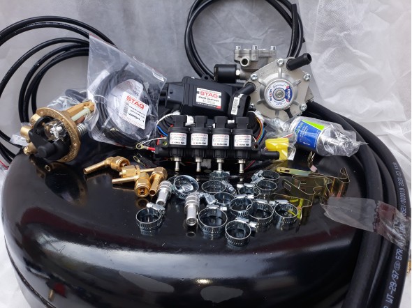 Комплект ГБО 4 Stag 200 Go Fast/ред.Alex Shark 1200/Hana + балон 42л. Комплект ГБО 4 Stag 200 Go Fast/ред.Alex Shark 1200/Hana + балон 42л.
