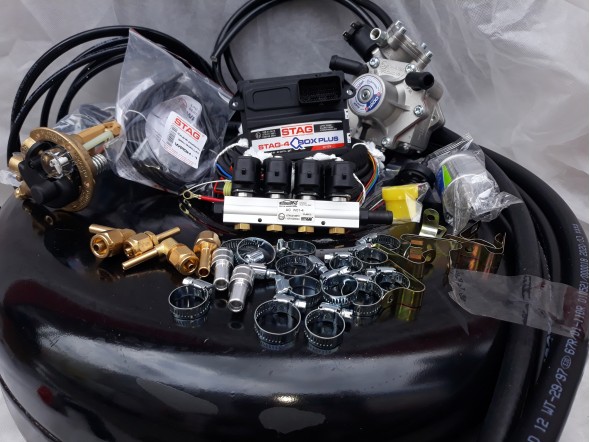 Комплект ГБО 4 Stag Q-Box PLUS/ред.Alex Shark 1200/форс.Stag w 01 + баллон 42л. Комплект ГБО 4 Stag Q-Box PLUS/ред.Alex Shark 1200/форс.Stag w 01 + баллон 42л.