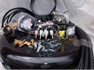 Комплект ГБО 4 Stag Q-Box PLUS/ред.KME Silver/Magic FX + баллон 42л. Комплект ГБО 4 Stag Q-Box PLUS/ред.KME Silver/Magic FX + баллон 42л.